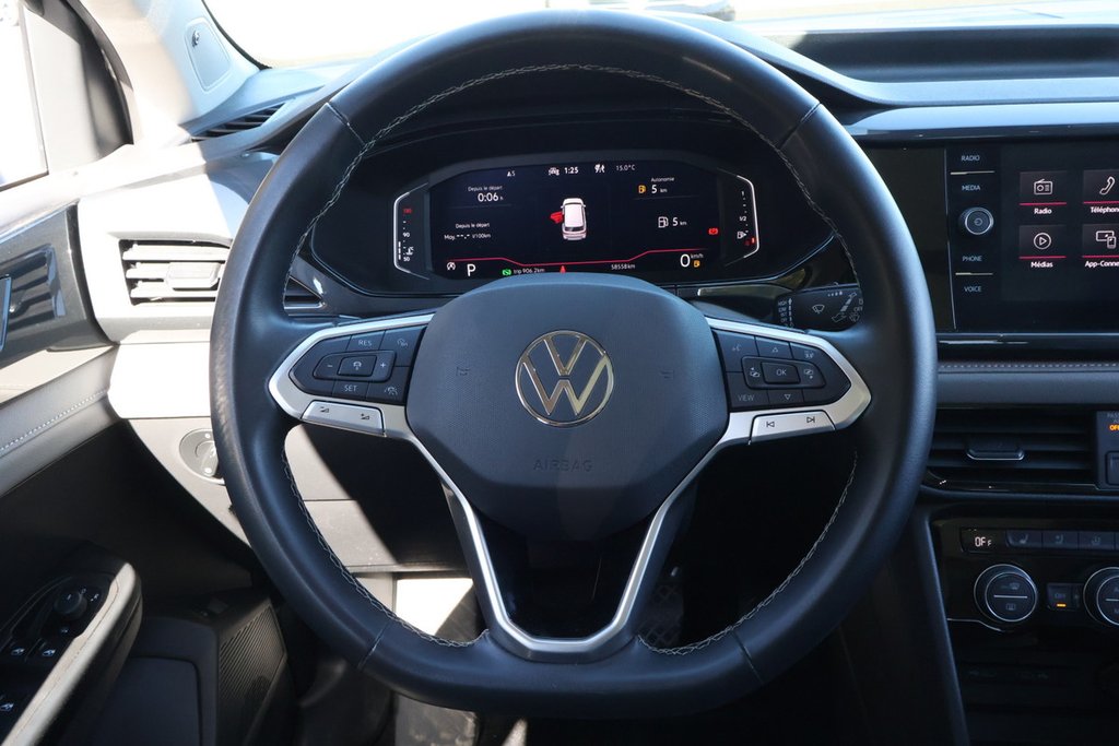 Volkswagen Taos Highline,4Motion,jamais accidente 2022 à Mascouche, Québec - 14 - w1024h768px