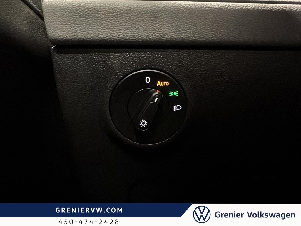 Volkswagen Taos Highline, AWD, Cuir, Toit, Carplay 2022 à Terrebonne, Québec - 20 - w1024h768px