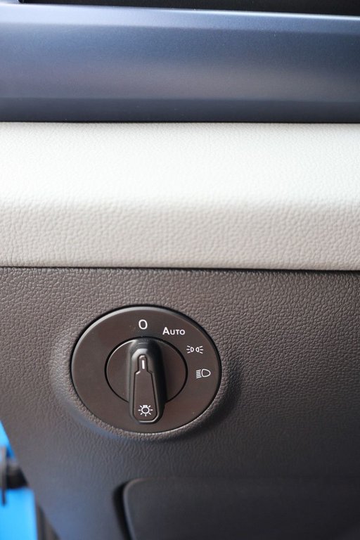 2023 Volkswagen Taos Comfortline, Carplay, Toit ouvrant, 4Motion in Mascouche, Quebec - 26 - w1024h768px