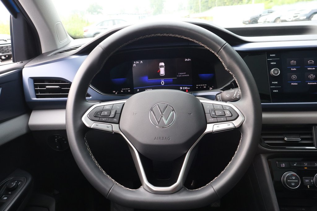 2023 Volkswagen Taos Comfortline, Carplay, Toit ouvrant, 4Motion in Mascouche, Quebec - 15 - w1024h768px