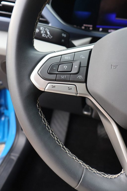 2023 Volkswagen Taos Comfortline, Carplay, Toit ouvrant, 4Motion in Mascouche, Quebec - 17 - w1024h768px