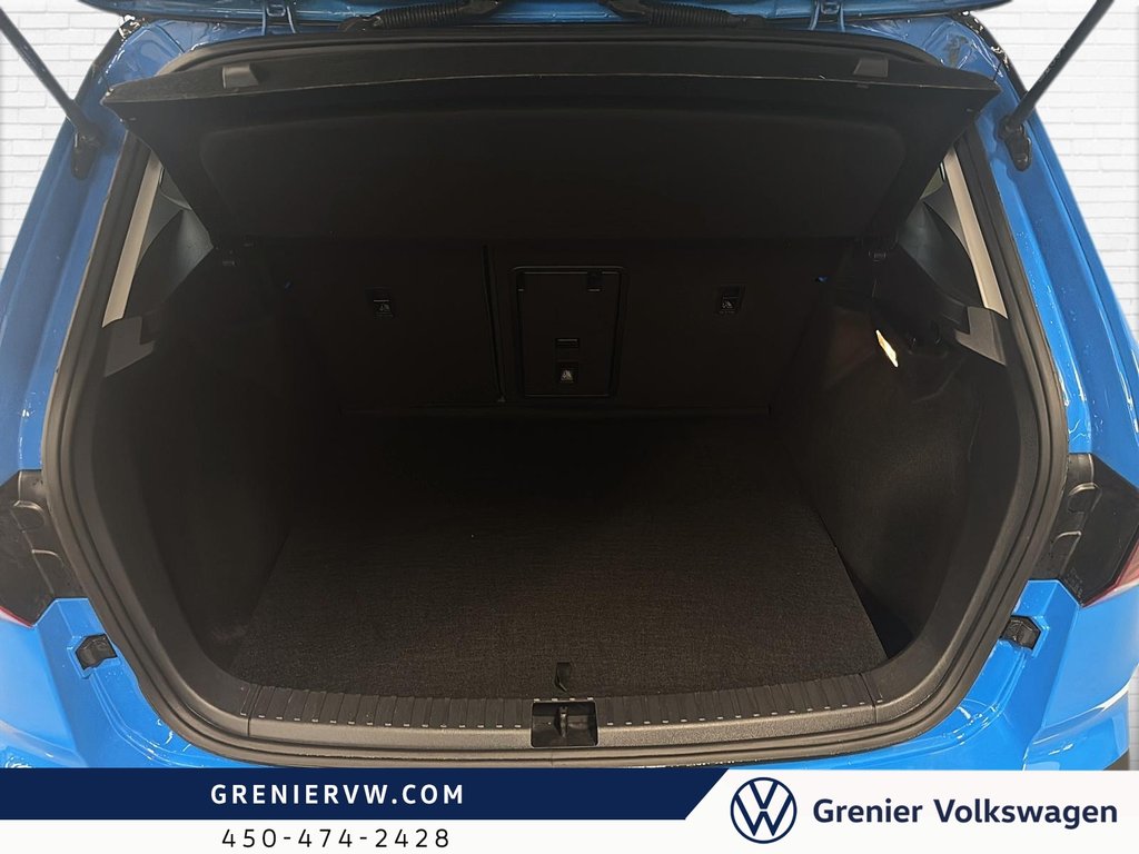 Volkswagen Taos Highline, 1 Propriétaire ,Cuir, Toit, Jantes 19'' 2023 à Mascouche, Québec - 8 - w1024h768px