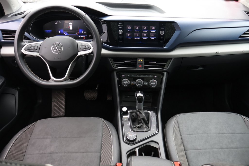 Volkswagen Taos Comfortline, Toit, Carplay, 4Motion 2023 à Mascouche, Québec - 14 - w1024h768px