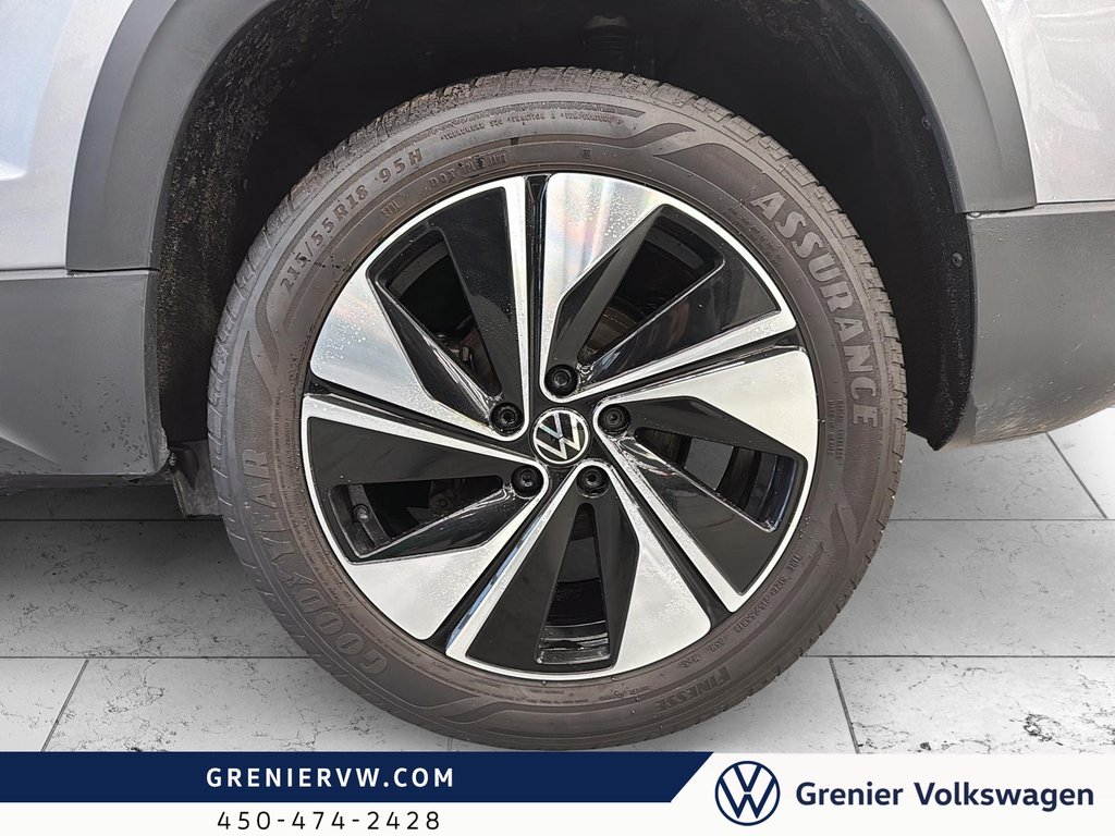 2023 Volkswagen Taos Comfortline, Toit, Carplay, 4Motion in Terrebonne, Quebec - 8 - w1024h768px