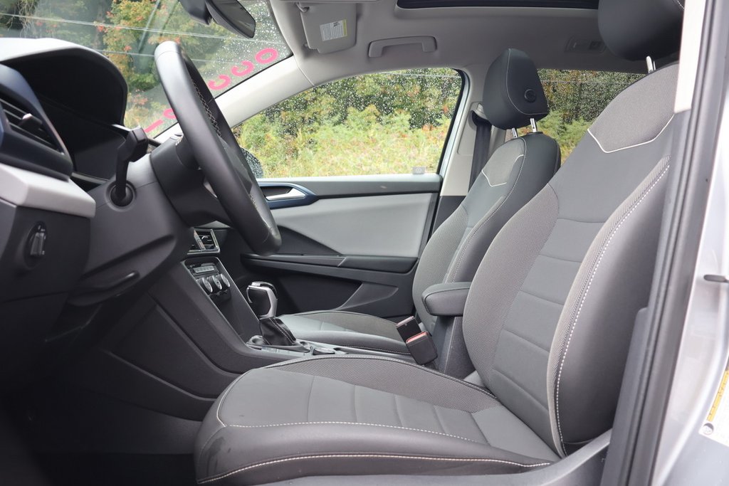 Volkswagen Taos Comfortline, Toit, Carplay, 4Motion 2023 à Mascouche, Québec - 10 - w1024h768px