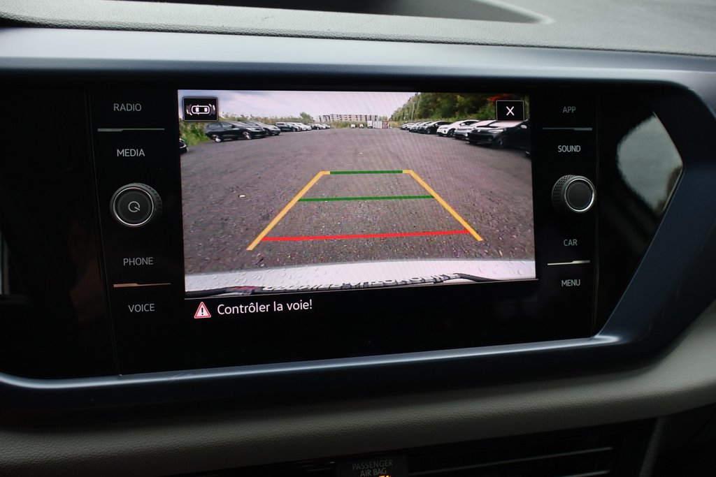 Volkswagen Taos Comfortline, Toit, Carplay, 4Motion 2023 à Mascouche, Québec - 22 - w1024h768px