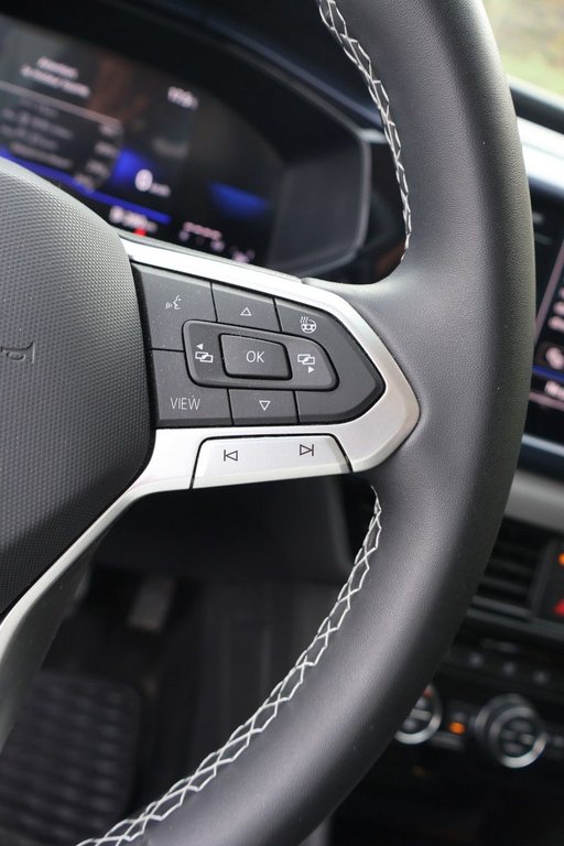 Volkswagen TAOS Comfortline,Jamais accidente 2023 à Terrebonne, Québec - 18 - w1024h768px
