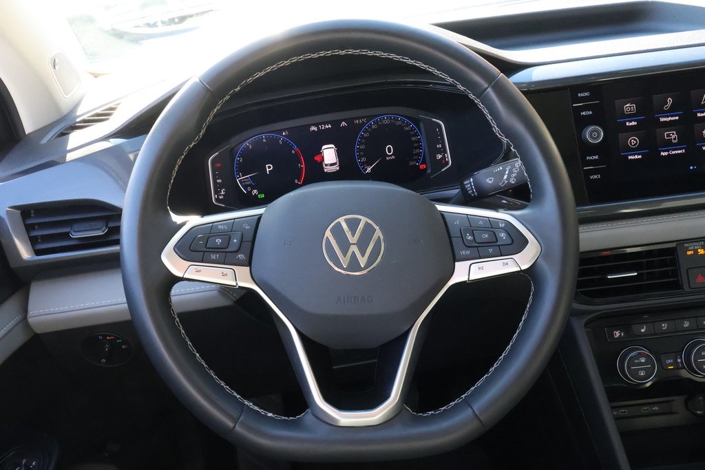 2023 Volkswagen TAOS Highline,Jamais accidente,1 proprietaire in Mascouche, Quebec - 15 - w1024h768px