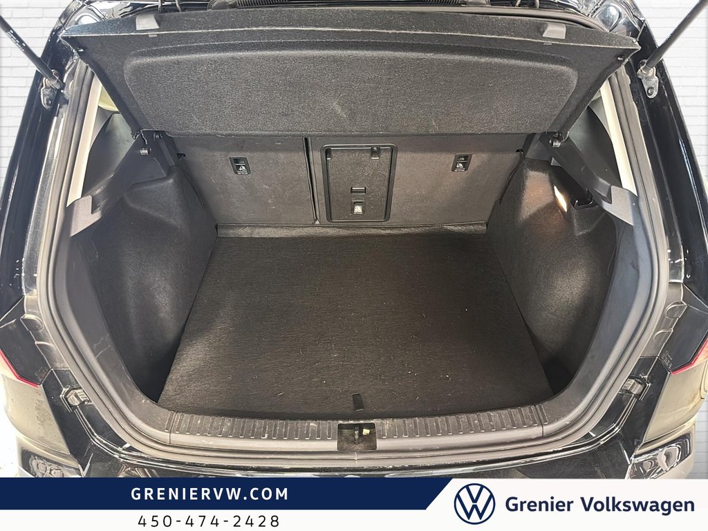 Volkswagen TAOS Highline, Cuir, Toit Pano, Démarreur a Distance 2023 à Terrebonne, Québec - 10 - w1024h768px