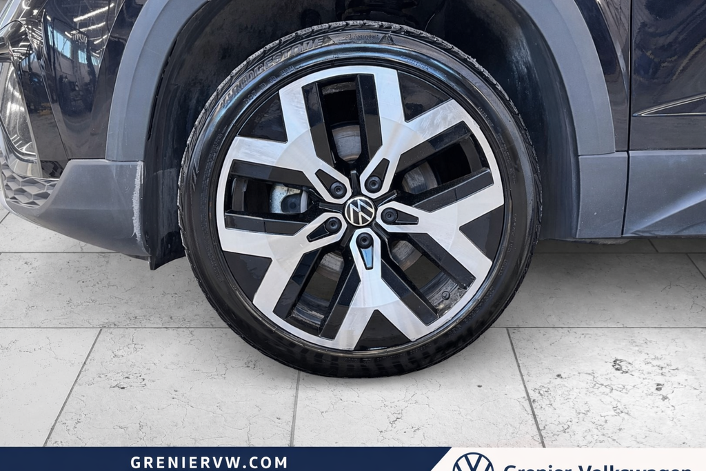 Volkswagen TAOS Highline, Cuir, Toit Pano, Démarreur a Distance 2023 à Terrebonne, Québec - 7 - w1024h768px