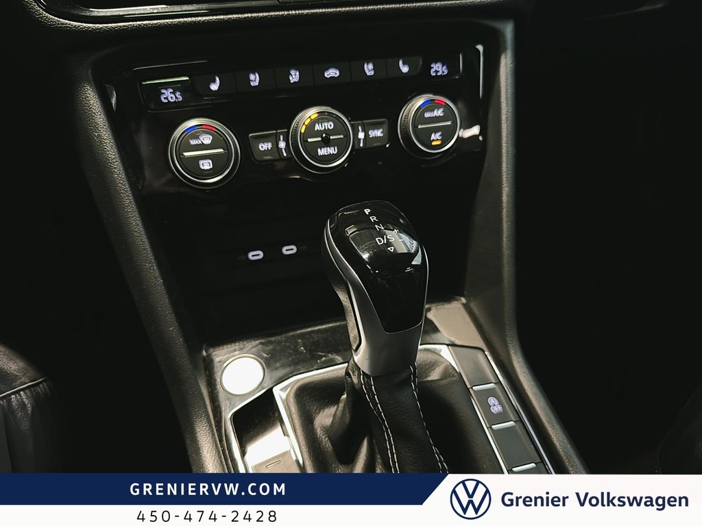 Volkswagen TAOS Highline, Cuir, Toit Pano, Démarreur a Distance 2023 à Terrebonne, Québec - 22 - w1024h768px