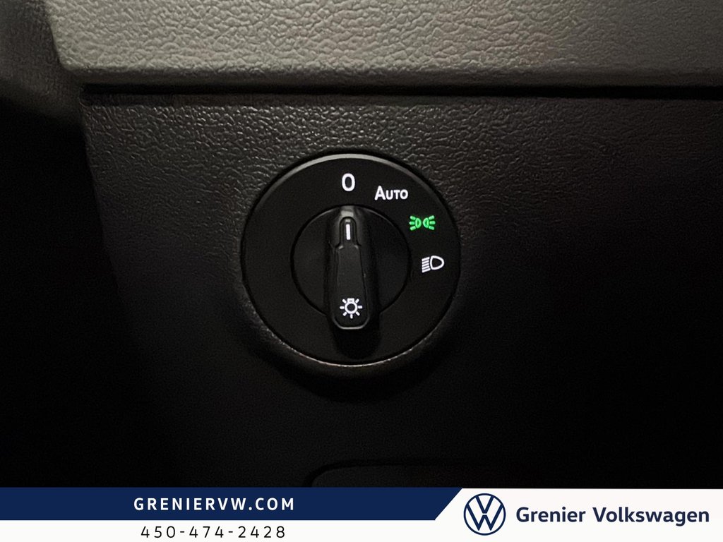 2023 Volkswagen TAOS Trendline, 4-Motion, Carplay, Siege Chauffant in Terrebonne, Quebec - 20 - w1024h768px