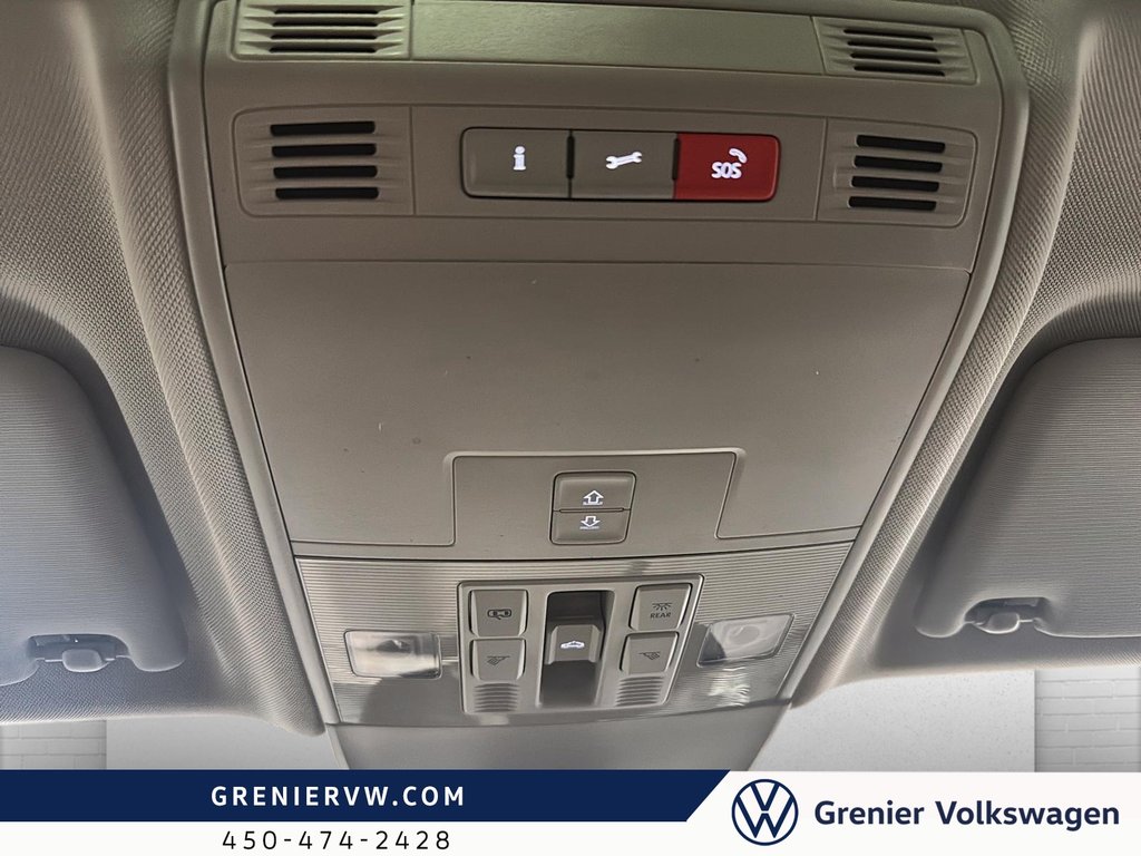 Volkswagen TAOS Comfortline, 1 Propriétaire, Toit Pano, Carplay 2023 à Terrebonne, Québec - 21 - w1024h768px