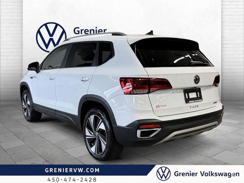 2023 Volkswagen TAOS Comfortline, AWD, Carplay, Siège Chauffant in Terrebonne, Quebec - 5 - w1024h768px