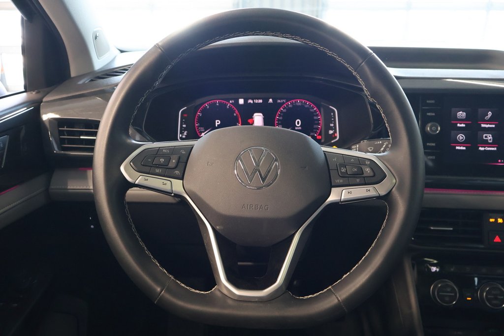 Volkswagen Taos Highline+19''+toit pano+cuir 2024 à Mascouche, Québec - 14 - w1024h768px