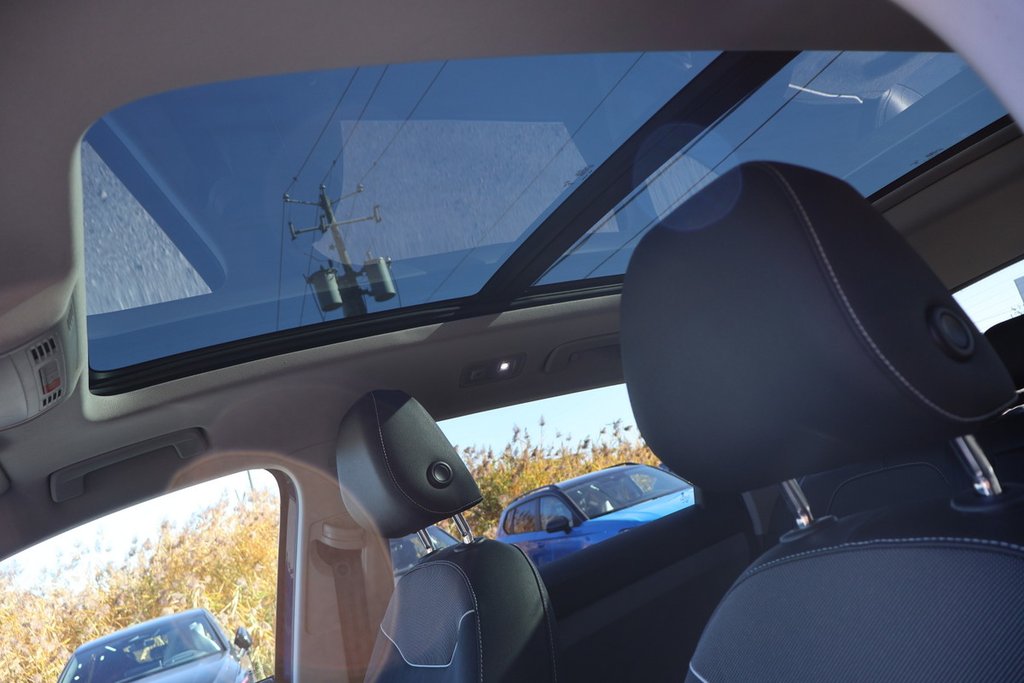 2024 Volkswagen TAOS Comfortline, 4Motion, Carplay, Toit ouvrant in Mascouche, Quebec - 11 - w1024h768px