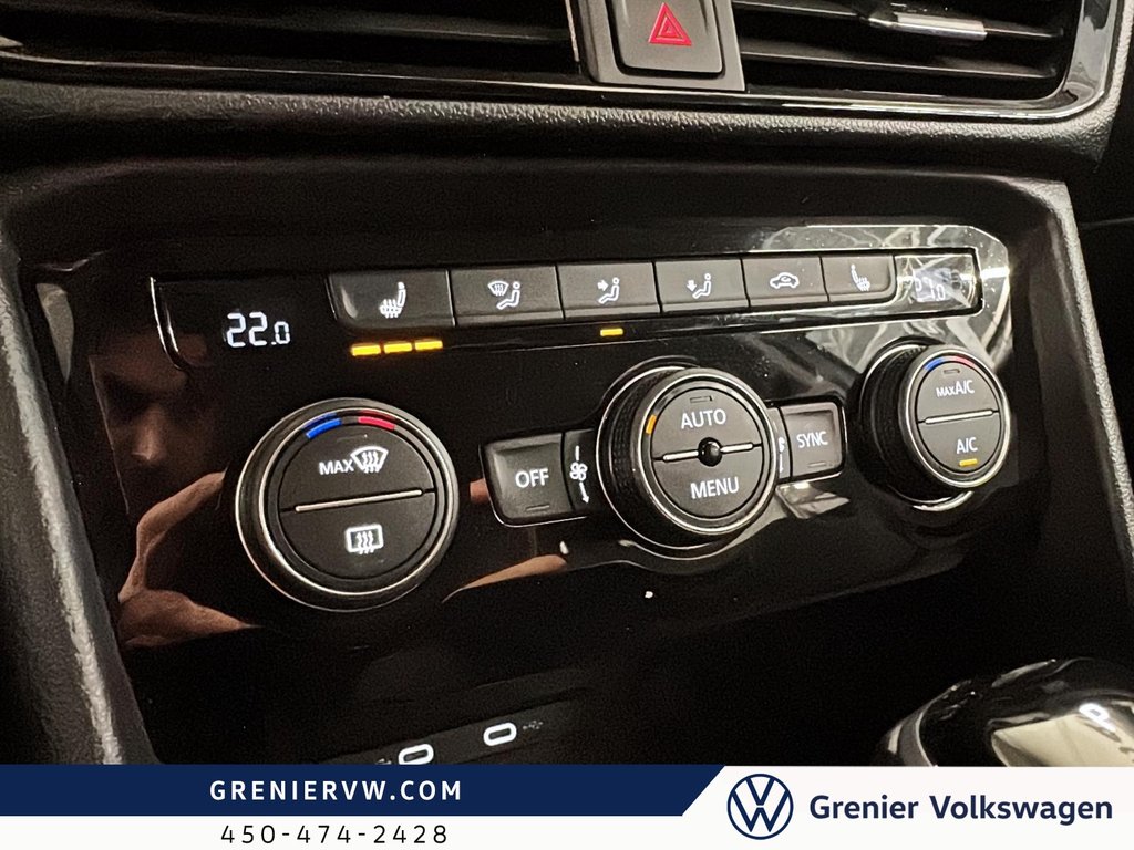 Volkswagen TAOS Comfortline, AWD, Carplay, Siège Chauffant 2024 à Terrebonne, Québec - 12 - w1024h768px