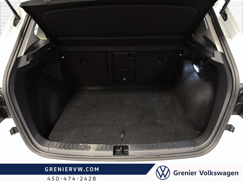 Volkswagen TAOS Comfortline, AWD, Carplay, Siège Chauffant 2024 à Terrebonne, Québec - 7 - w1024h768px