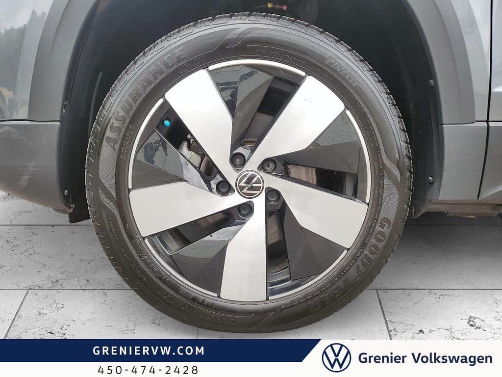 2024 Volkswagen TAOS TRENDLINE,4MOTION,10 500KM in Terrebonne, Quebec - 4 - w1024h768px