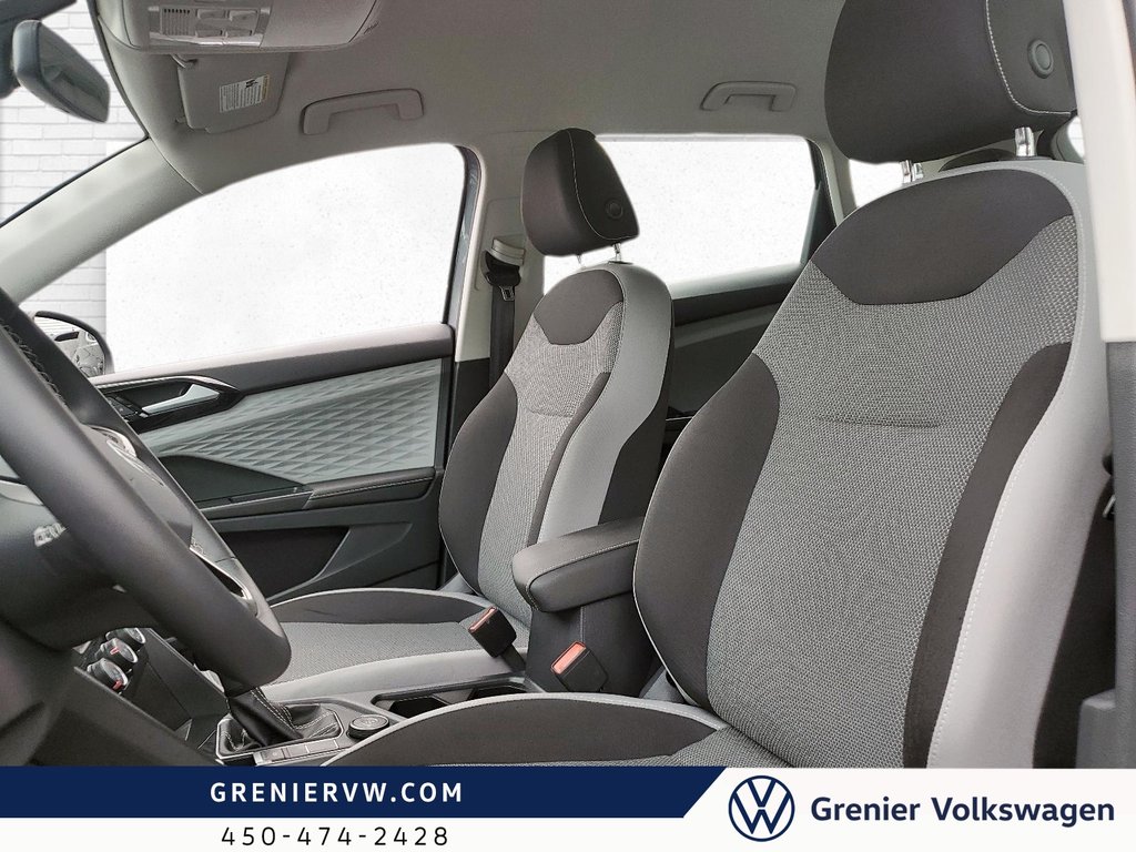 2024 Volkswagen TAOS TRENDLINE,4MOTION,10 500KM in Terrebonne, Quebec - 12 - w1024h768px