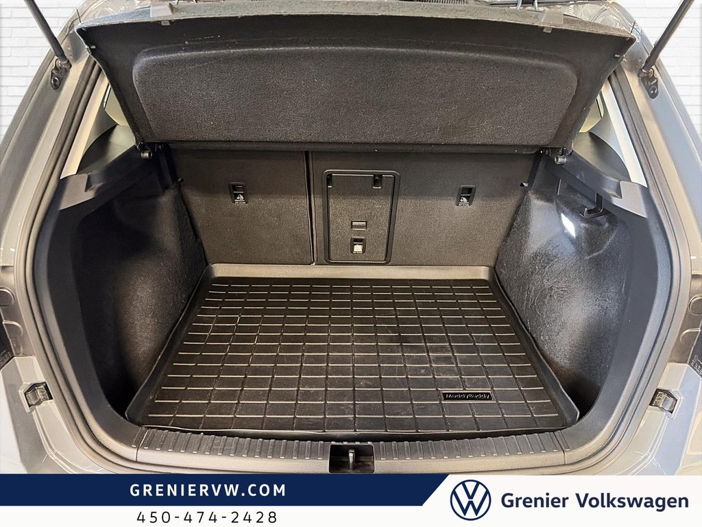 Volkswagen TAOS Taos Comfortline Black Edition, Toit panoramique 2024 à Terrebonne, Québec - 20 - w1024h768px