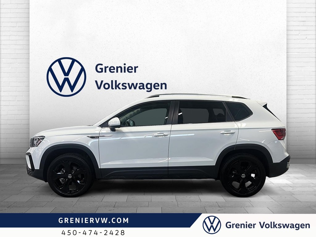 Volkswagen TAOS Comfortline, Black edition, 4Motion, Toit, Carplay 2024 à Terrebonne, Québec - 3 - w1024h768px