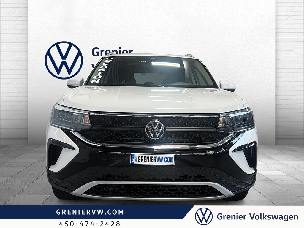 Volkswagen TAOS Comfortline, Black edition, 4Motion, Toit, Carplay 2024 à Terrebonne, Québec - 2 - w1024h768px