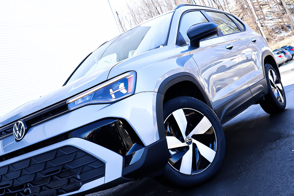 2025 Volkswagen Taos Trendline 4MOTION in Mascouche, Quebec - 7 - w1024h768px
