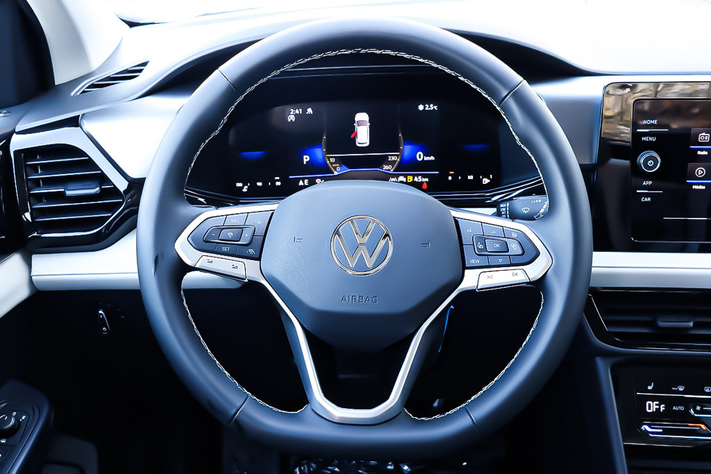 2025 Volkswagen Taos Trendline 4MOTION in Mascouche, Quebec - 11 - w1024h768px