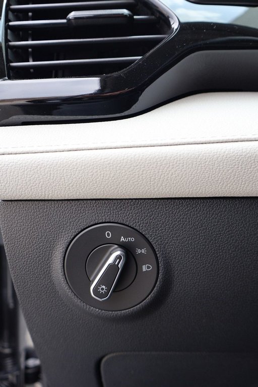 2025 Volkswagen Taos Trendline 4MOTION in Mascouche, Quebec - 19 - w1024h768px