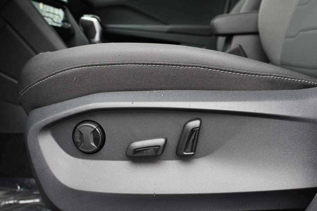 2025 Volkswagen Taos Comfortline Black Edition 4MOTION in Mascouche, Quebec - 10 - w1024h768px