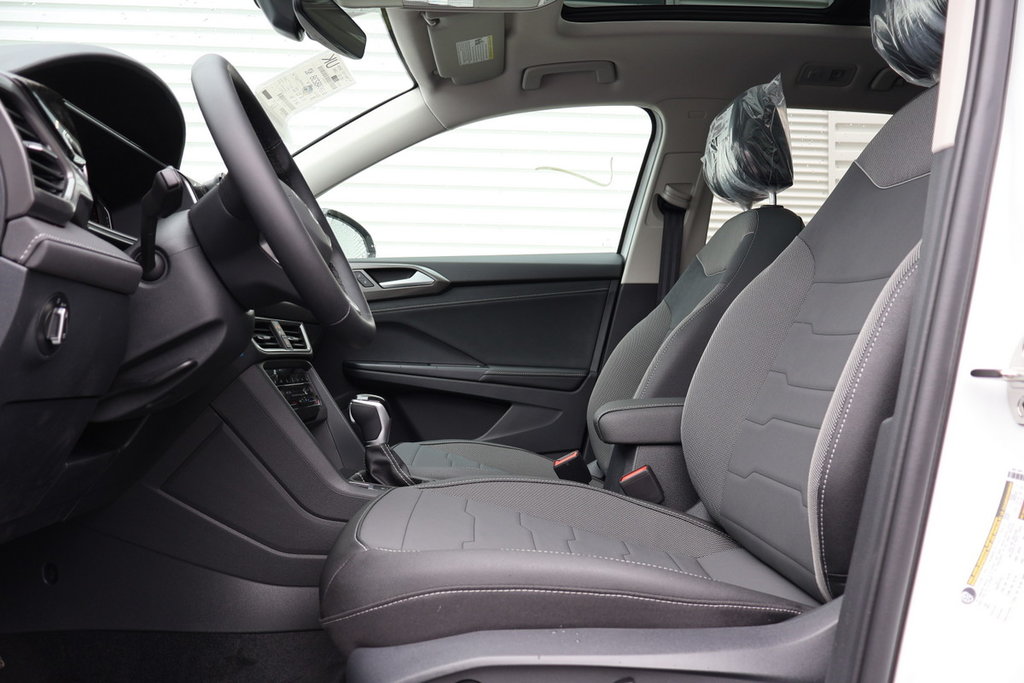 2025 Volkswagen Taos Comfortline Black Edition 4MOTION in Mascouche, Quebec - 8 - w1024h768px