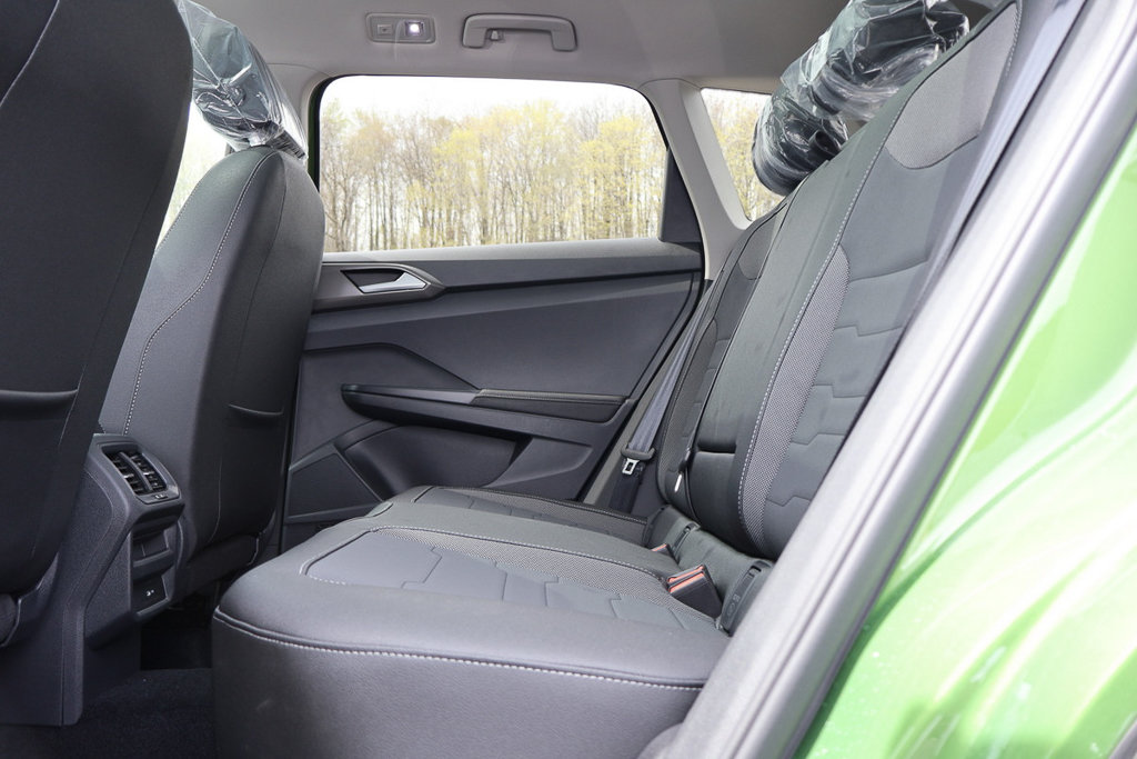 Volkswagen Taos Comfortline Black Edition 4MOTION 2025 à Mascouche, Québec - 22 - w1024h768px