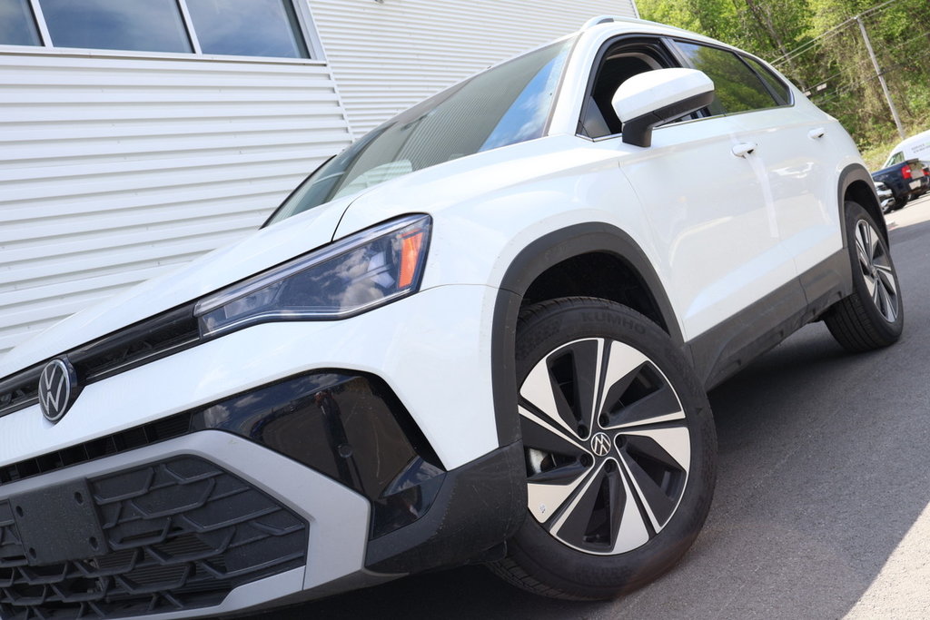 Volkswagen Taos Comfortline 4MOTION 2025 à Mascouche, Québec - 7 - w1024h768px