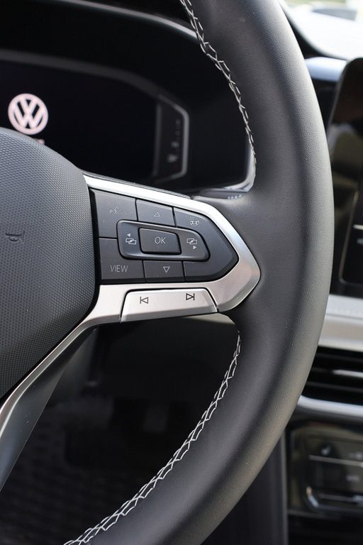 2025 Volkswagen Taos Comfortline 4MOTION in Mascouche, Quebec - 14 - w1024h768px