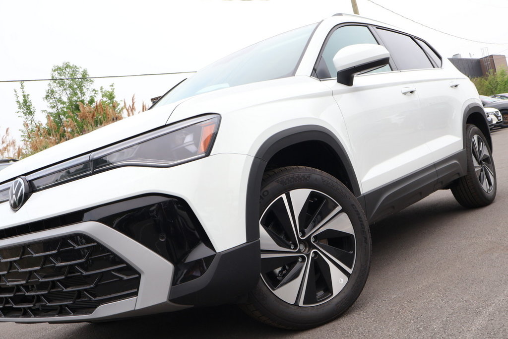 2025 Volkswagen Taos Highline 4MOTION in Mascouche, Quebec - 7 - w1024h768px