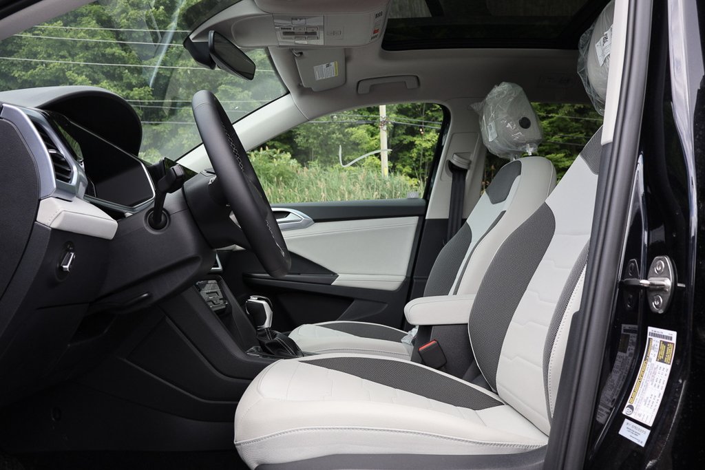 2025 Volkswagen Taos Comfortline 4MOTION in Mascouche, Quebec - 8 - w1024h768px