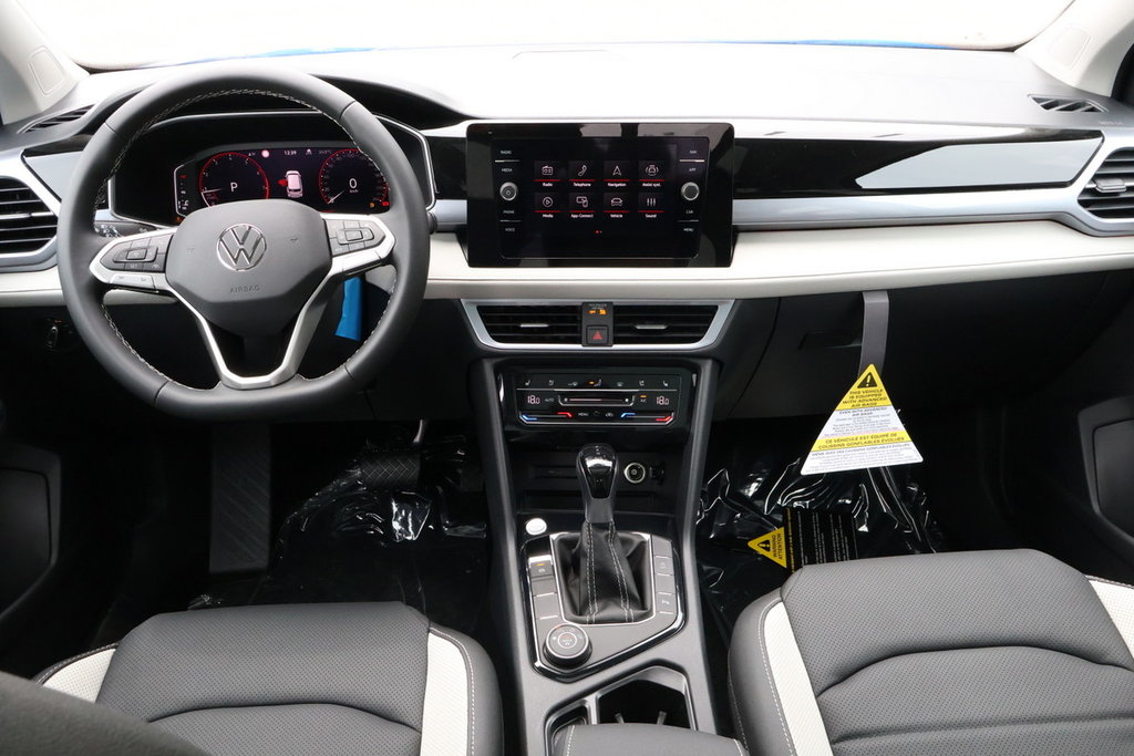 Volkswagen Taos Highline 4MOTION 2025 à Mascouche, Québec - 11 - w1024h768px