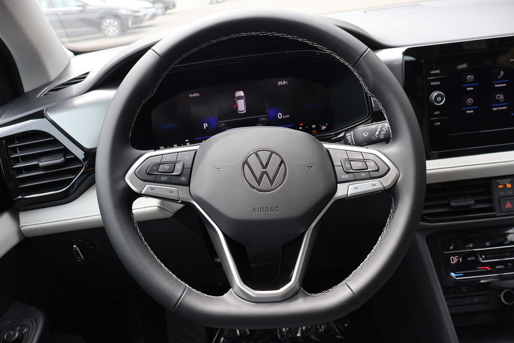 2025 Volkswagen Taos Trendline 4MOTION in Mascouche, Quebec - 11 - w1024h768px