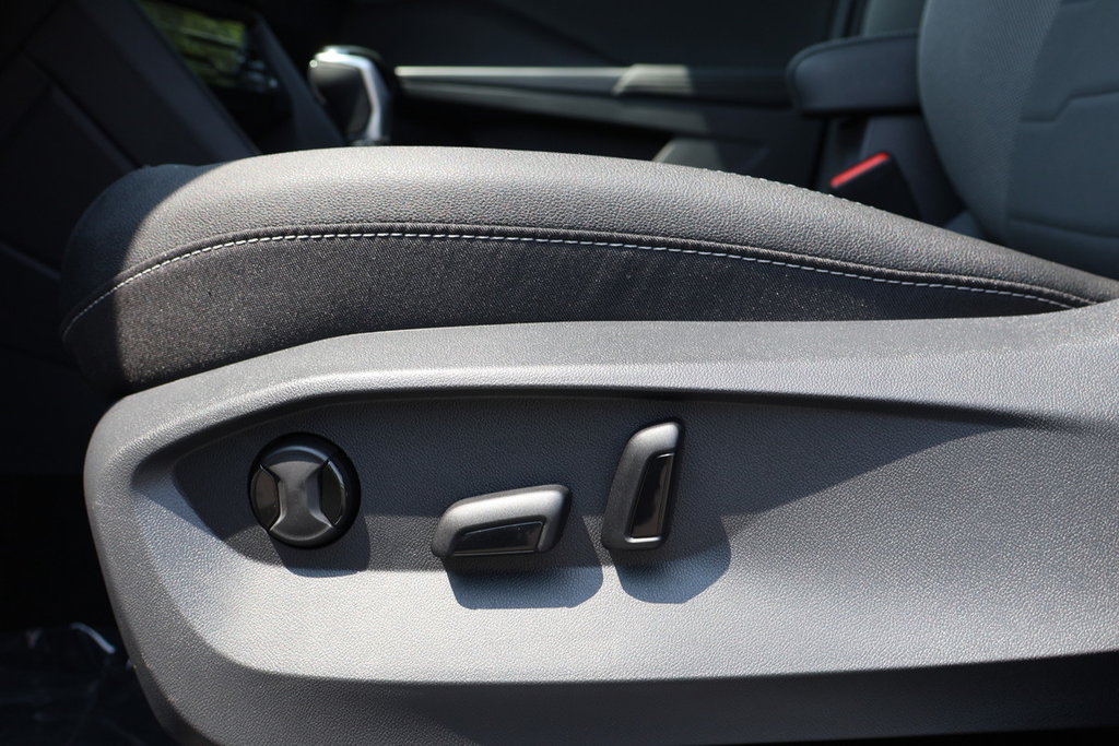 2025 Volkswagen Taos Comfortline Black Edition 4MOTION in Mascouche, Quebec - 10 - w1024h768px