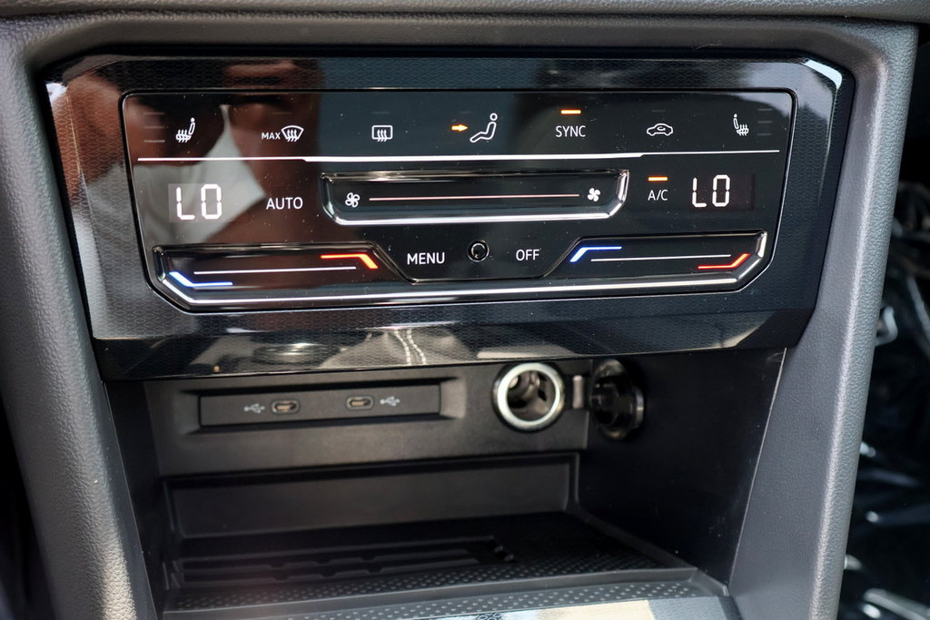 2025 Volkswagen Taos Comfortline Black Edition 4MOTION in Mascouche, Quebec - 18 - w1024h768px