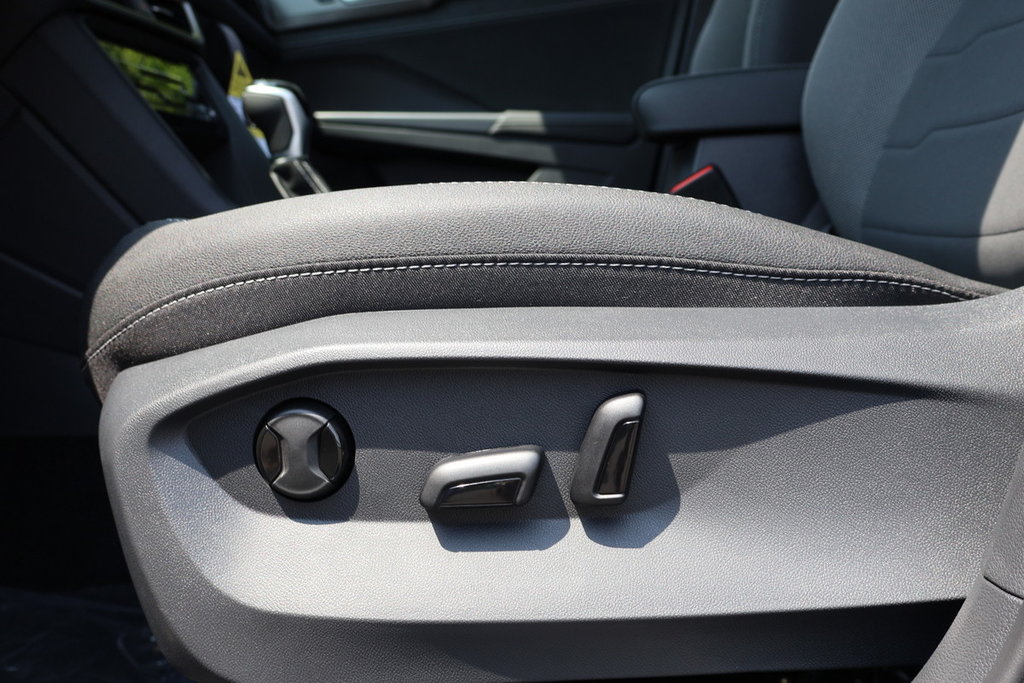 2025 Volkswagen Taos Comfortline Black Edition 4MOTION in Mascouche, Quebec - 10 - w1024h768px