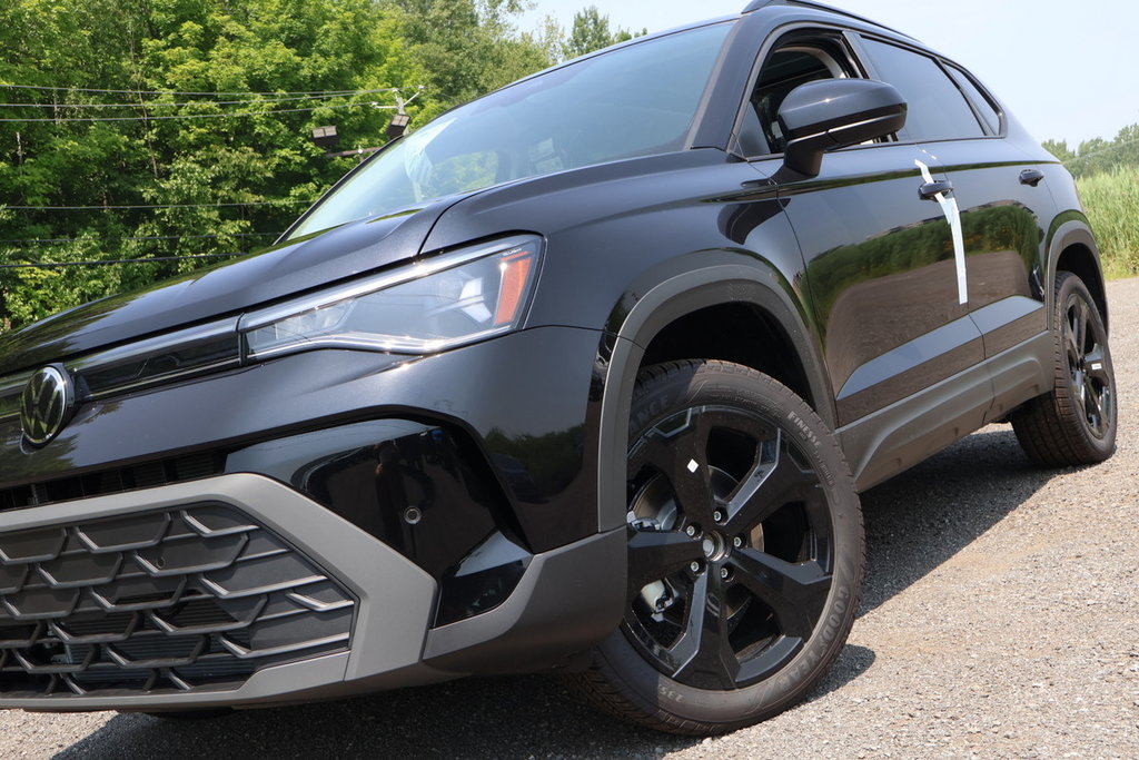 2025 Volkswagen Taos Comfortline Black Edition 4MOTION in Mascouche, Quebec - 7 - w1024h768px