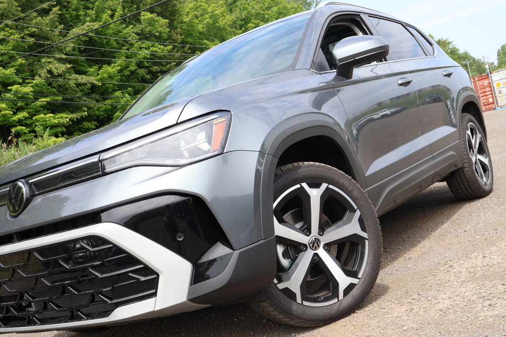 2025 Volkswagen Taos Highline 4MOTION in Mascouche, Quebec - 7 - w1024h768px