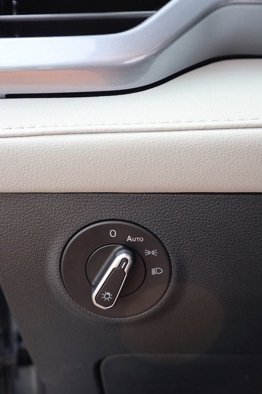 2025 Volkswagen Taos Highline 4MOTION in Mascouche, Quebec - 21 - w1024h768px
