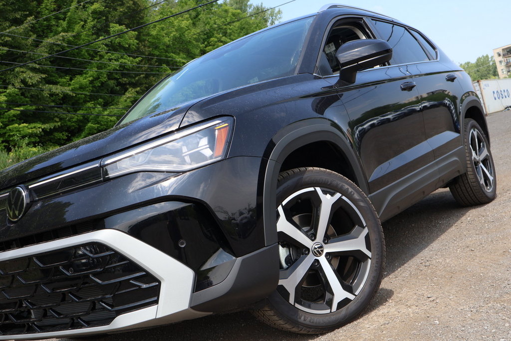 2025 Volkswagen Taos Highline 4MOTION in Mascouche, Quebec - 7 - w1024h768px