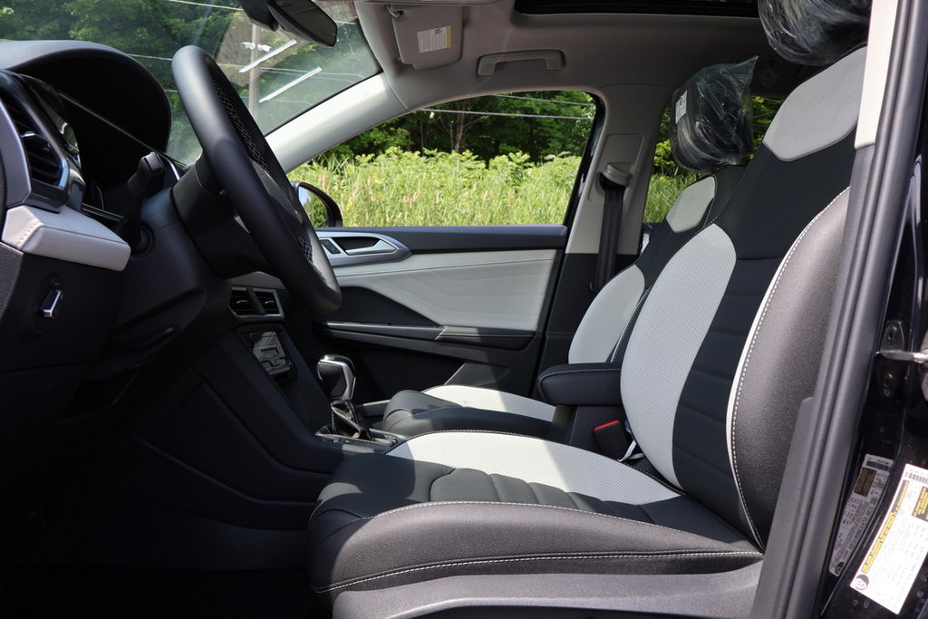 2025 Volkswagen Taos Highline 4MOTION in Mascouche, Quebec - 8 - w1024h768px