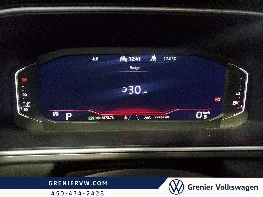 2025 Volkswagen TAOS Comfortline Black Edition, AWD, Carplay, Toit in Terrebonne, Quebec - 14 - w1024h768px
