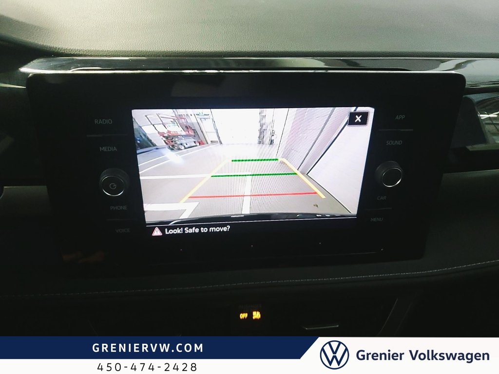 2025 Volkswagen TAOS Comfortline Black Edition, AWD, Carplay, Toit in Terrebonne, Quebec - 16 - w1024h768px