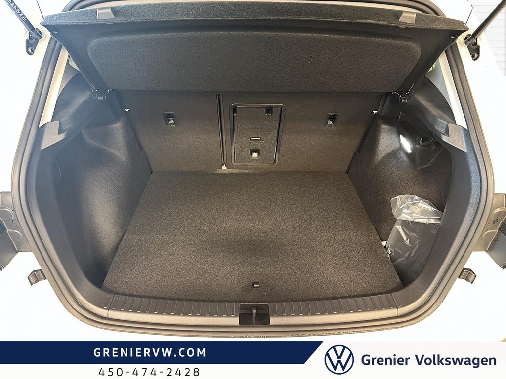 Volkswagen Taos Highline 4MOTION 2026 à Mascouche, Québec - 8 - w1024h768px